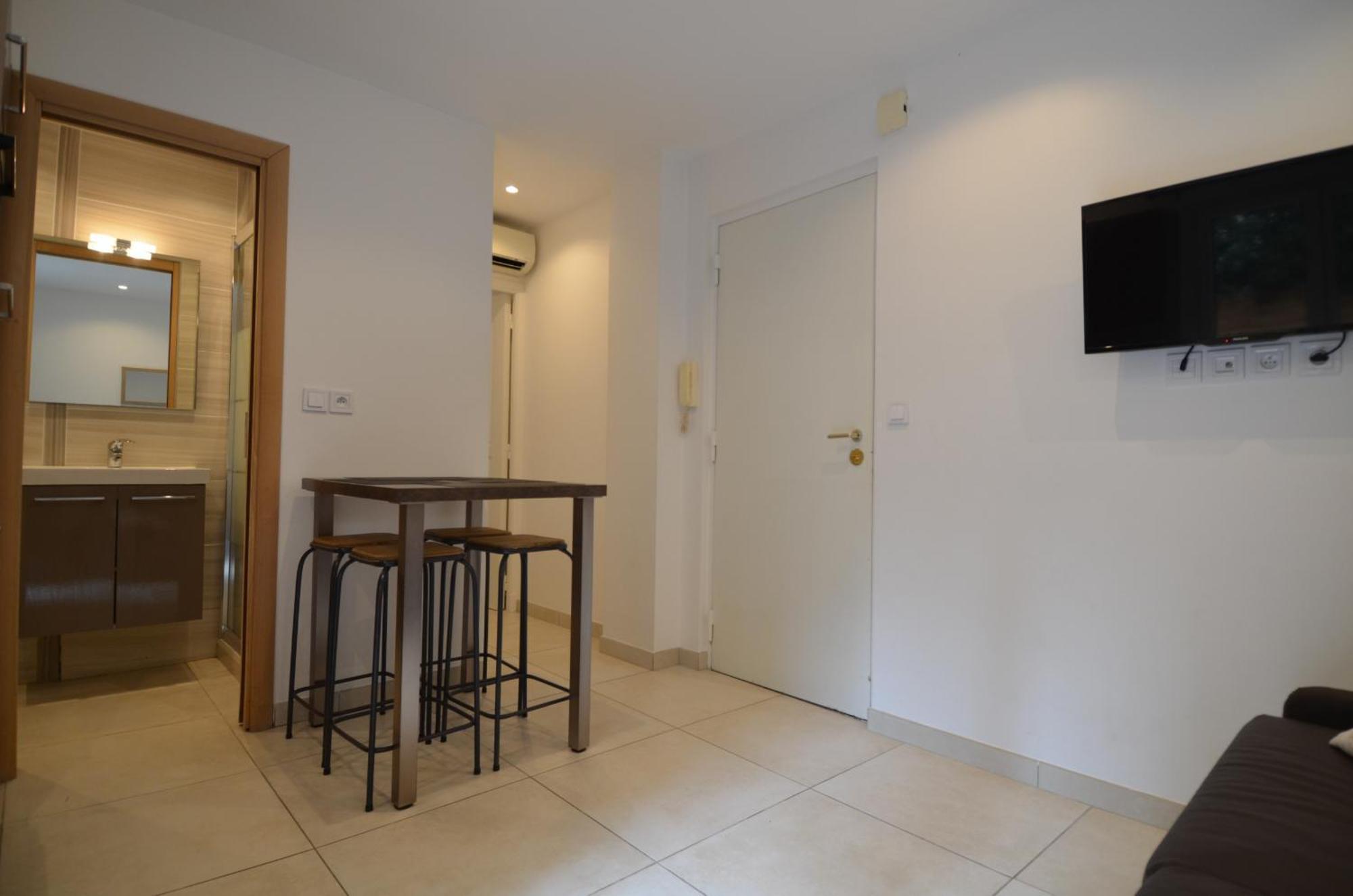 Appartement 4 personnes grande terrasse dans le Carré d Or à Niza Exterior foto